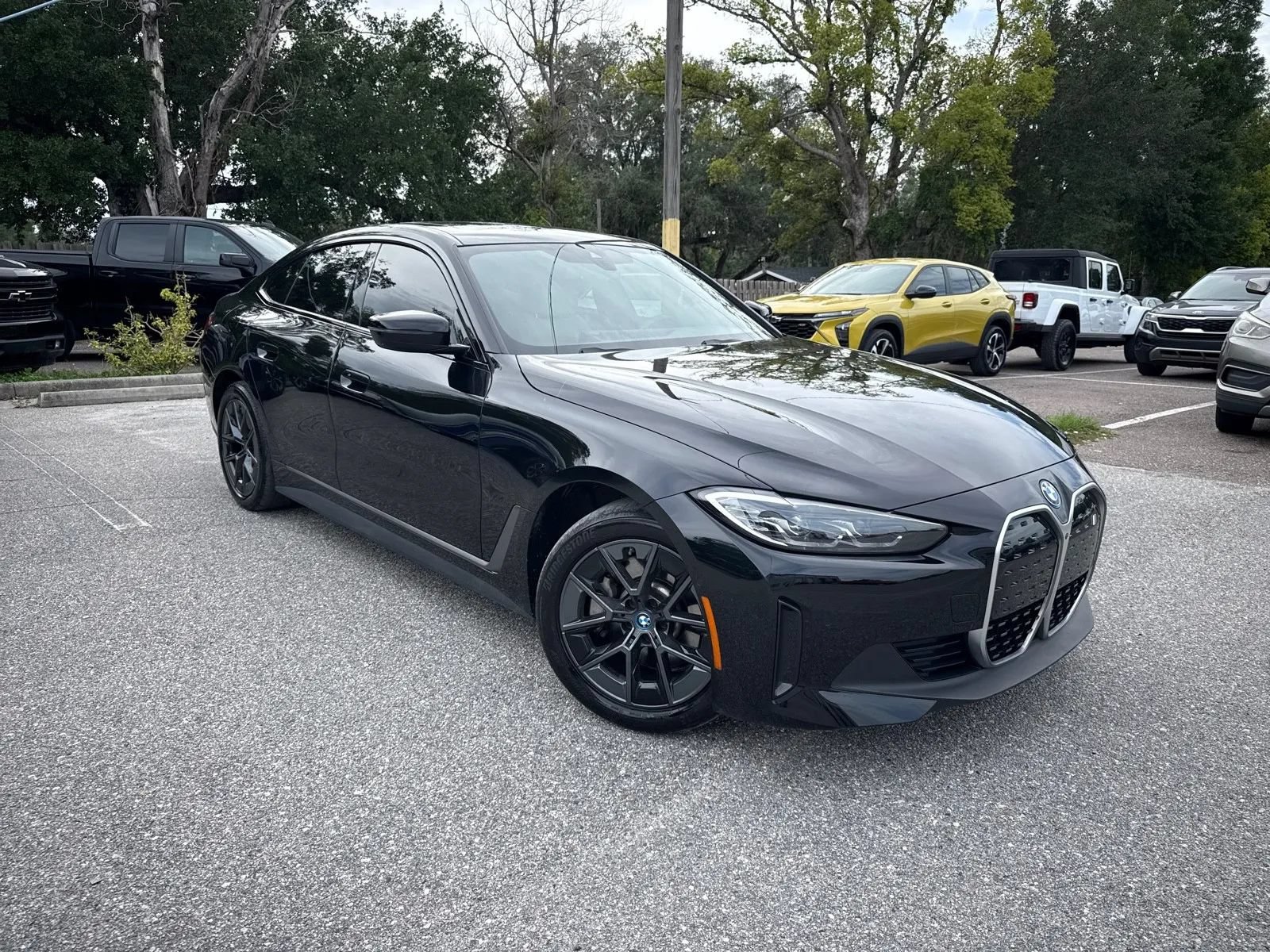 Used 2023 BMW i4 eDrive35 w/ Premium Package RWD image 5