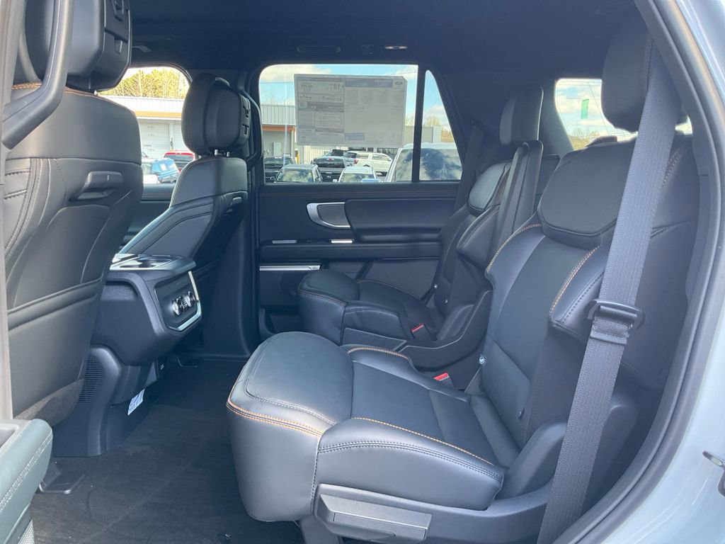 New 2026 Ford Expedition Tremor image 14