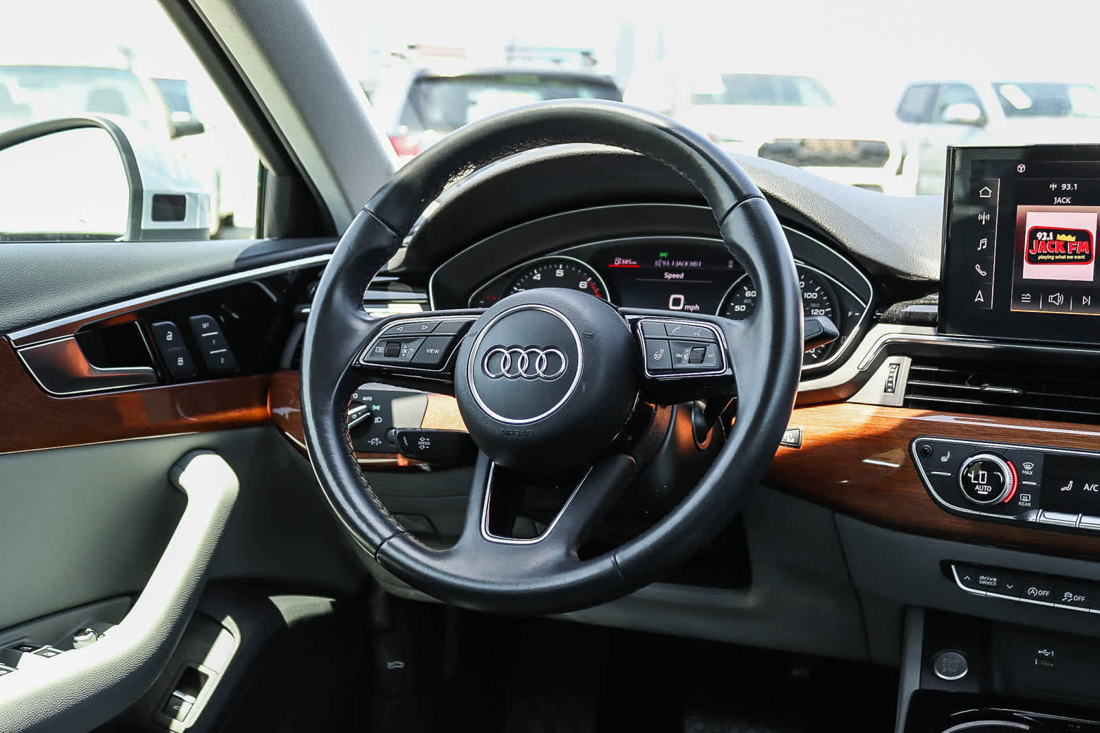 Used 2022 Audi A4 2.0T Premium w/ Convenience Package AWD/4WD image 21