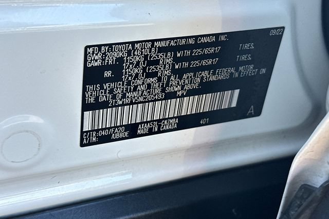 Used 2022 Toyota RAV4 XLE FWD image 33