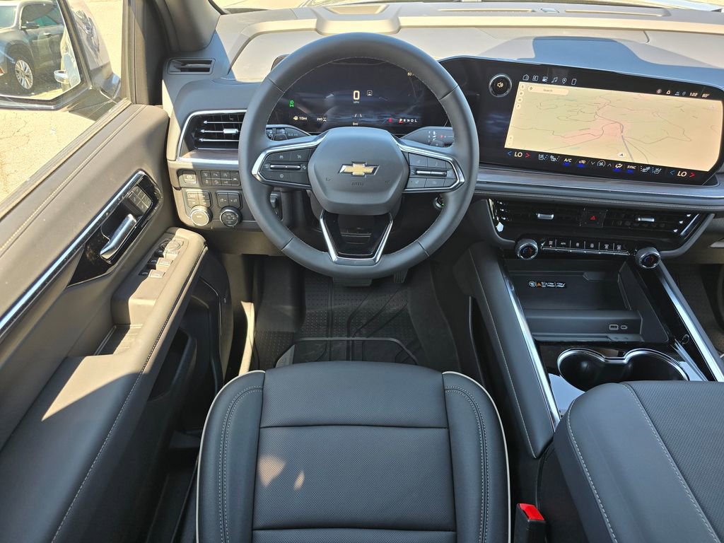New 2026 Chevrolet Suburban Premier w/ Sun And Tow Package AWD/4WD image 29