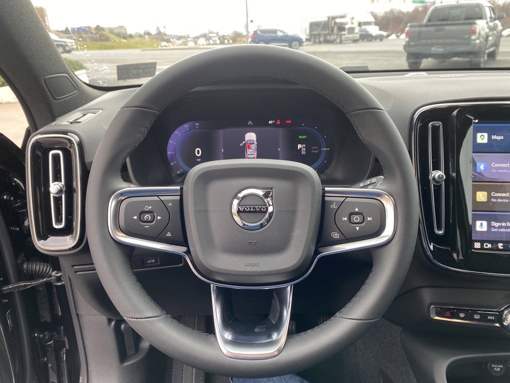 New 2024 Volvo XC40 Recharge Ultimate w/ Protection Package Premier image 23