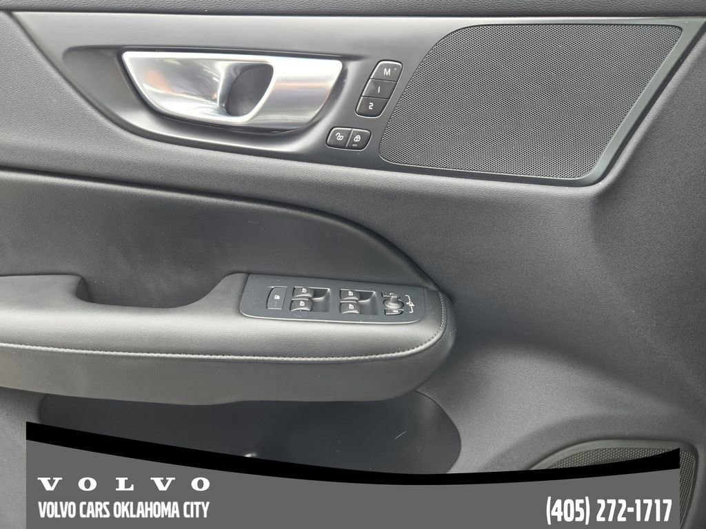 Certified 2025 Volvo S60 B5 Core FWD image 17