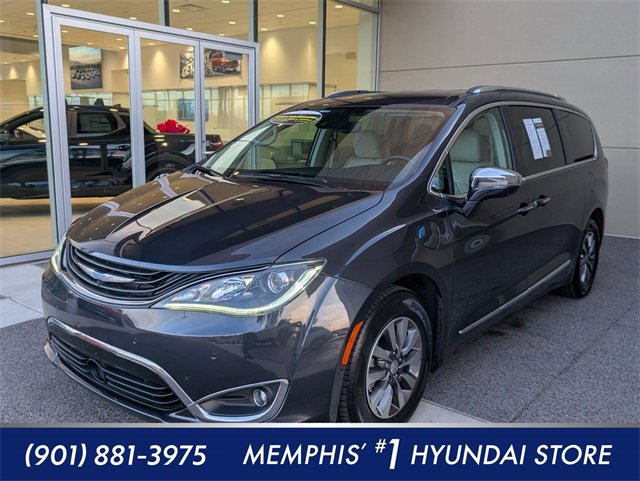 Used 2019 Chrysler Pacifica Limited w/ Advanced Safetytec Group image 1