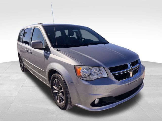 Used 2017 Dodge Grand Caravan SXT FWD image 20