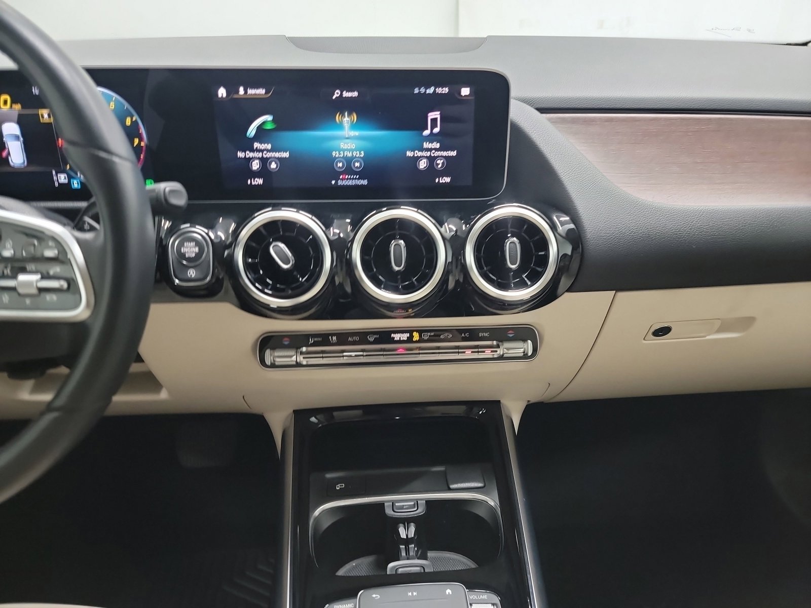 Used 2021 Mercedes-Benz GLA 250 4MATIC image 20