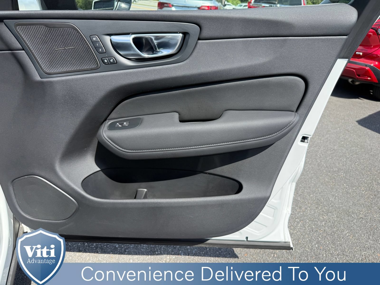 Used 2026 Volvo XC60 B5 Ultra w/ Protection Package Premier AWD/4WD image 29