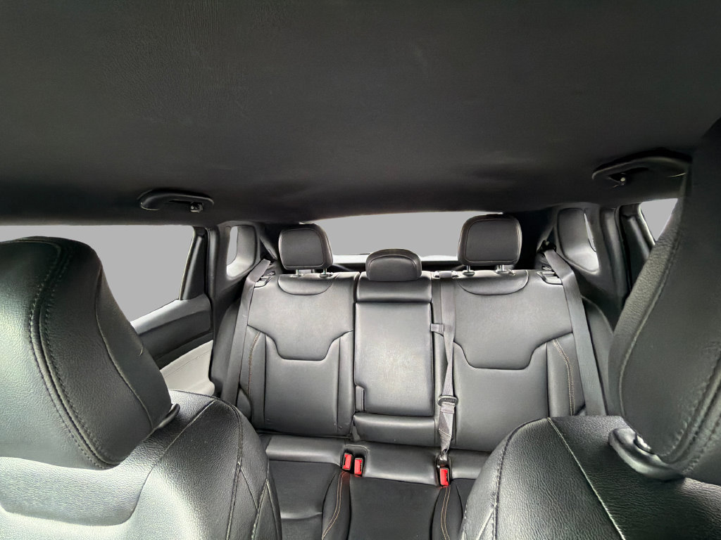Used 2024 Jeep Compass Limited AWD/4WD image 25