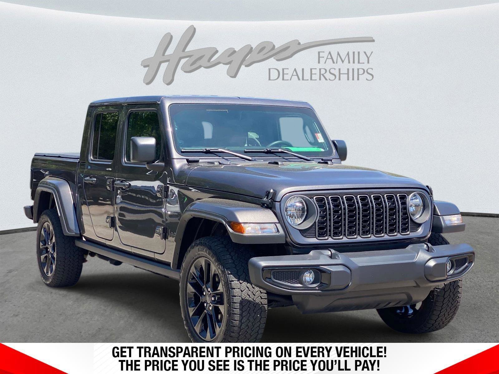 Used 2025 Jeep Gladiator Sport AWD/4WD video 1