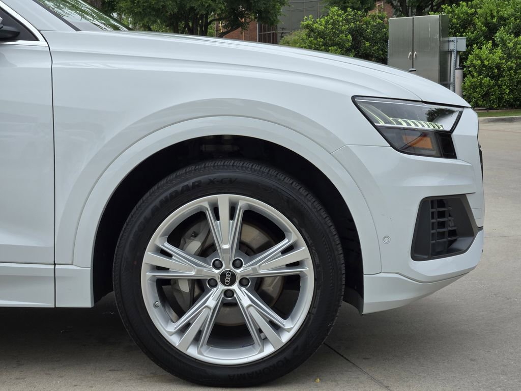 Certified 2023 Audi Q8 Premium w/ Convenience Package AWD/4WD image 13
