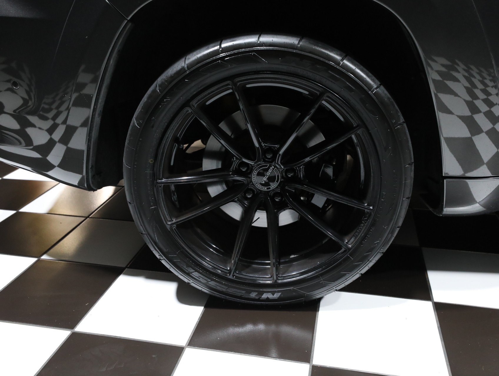 Used 2019 Jeep Grand Cherokee SRT AWD/4WD image 34