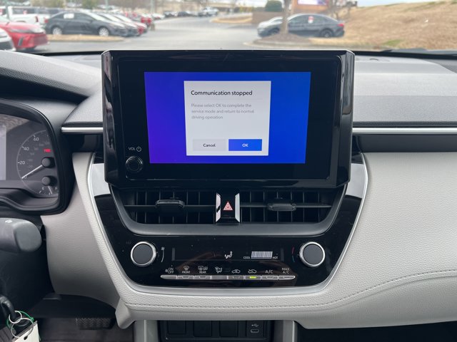 Used 2024 Toyota Corolla Cross L image 13