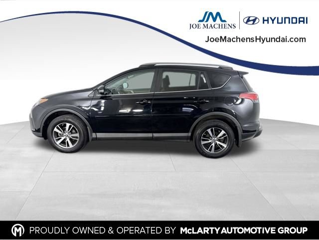 Used 2018 Toyota RAV4 XLE w/ Plus Extra Value Package AWD/4WD image 7