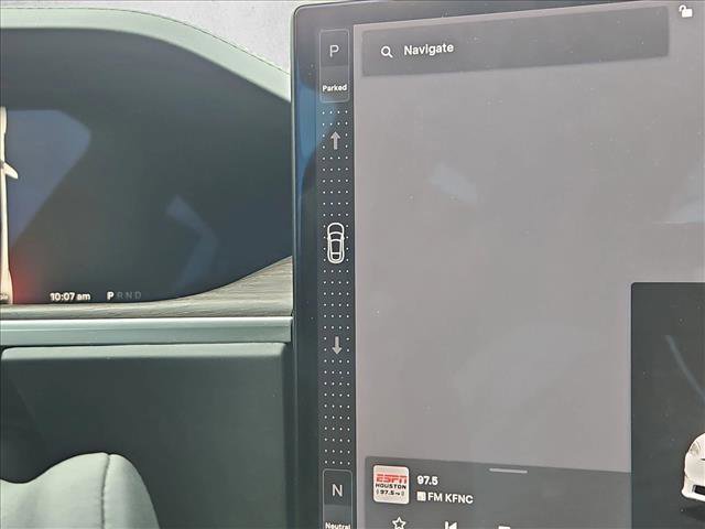 Used 2022 Tesla Model S image 12