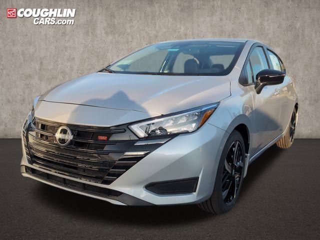 New 2025 Nissan Versa SR w/ Trunk Package image 3