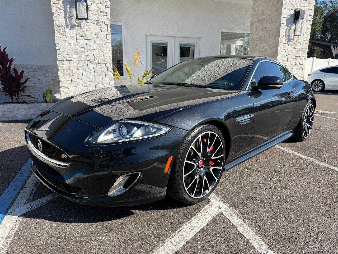 Used 2014 Jaguar XKR R image 3