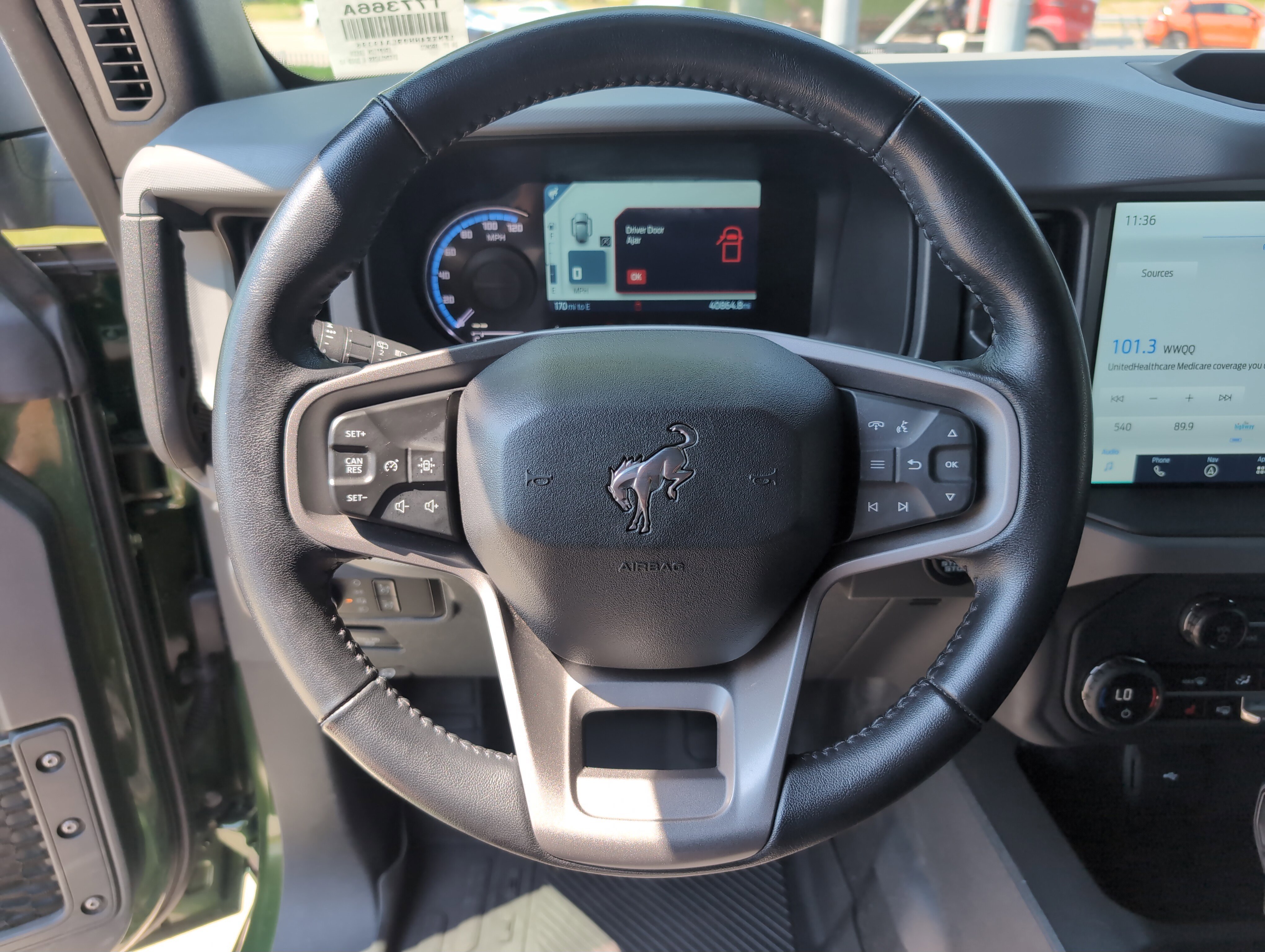 Used 2024 Ford Bronco Everglades AWD/4WD image 17