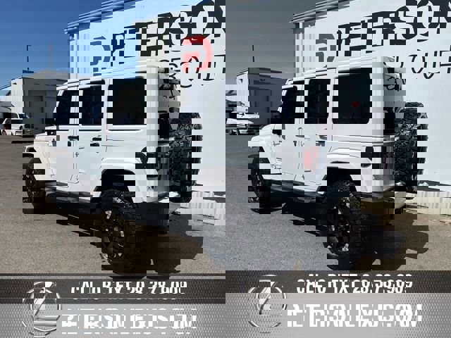 Used 2012 Jeep Wrangler Unlimited Sahara AWD/4WD image 6