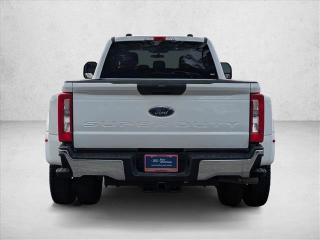 Used 2025 Ford F350 XLT image 7