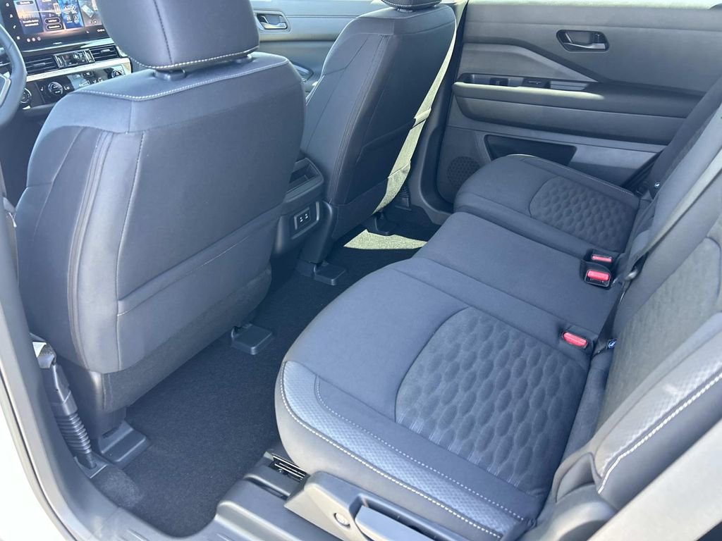 New 2026 Nissan Pathfinder SV AWD/4WD image 19