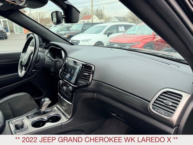 Certified 2022 Jeep Grand Cherokee Laredo X image 10