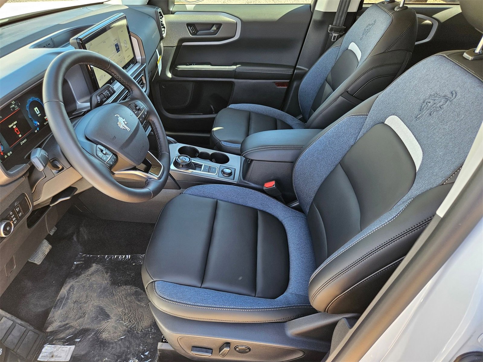 New 2025 Ford Bronco Sport Outer Banks image 11