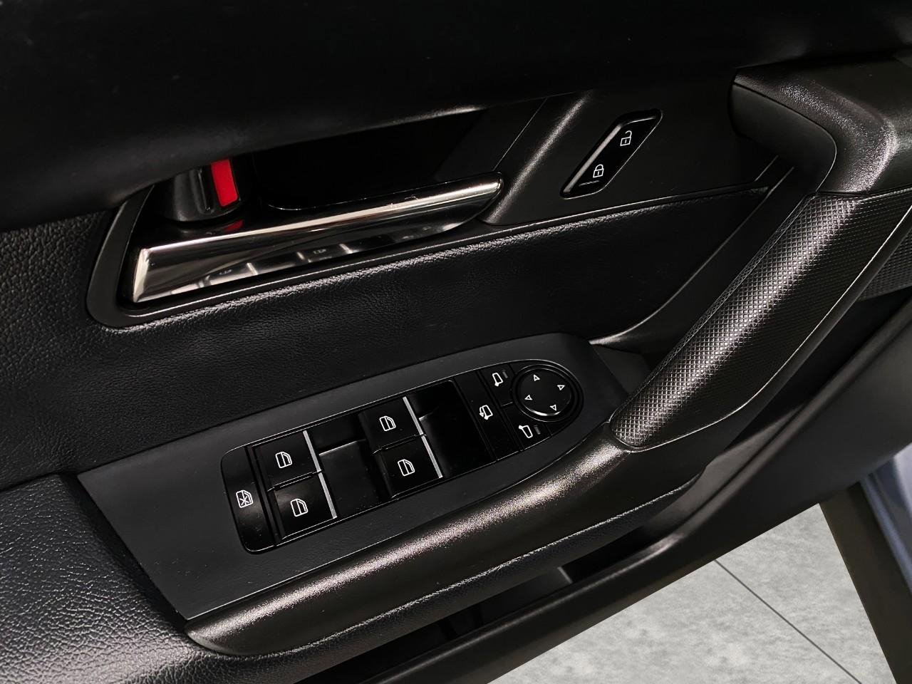 Used 2023 MAZDA CX-50 2.5 Turbo w/ Cargo Package image 30