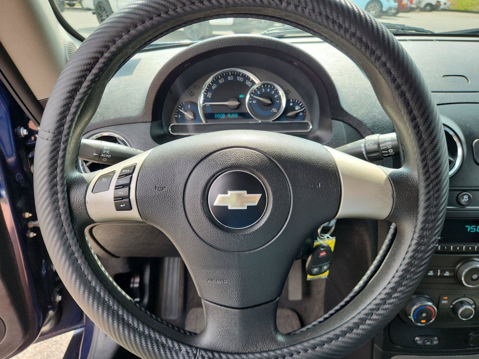 Used 2010 Chevrolet HHR LS FWD image 17
