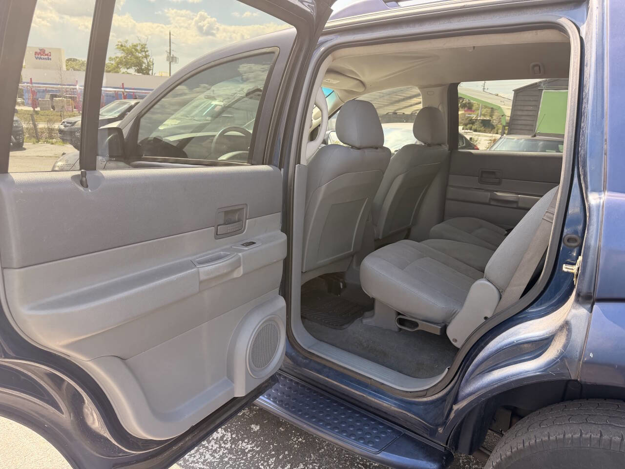 Used 2006 Dodge Durango SXT RWD image 9