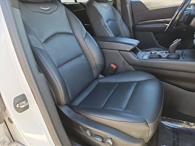 Used 2021 Cadillac XT4 Sport w/ Technology Package FWD image 20