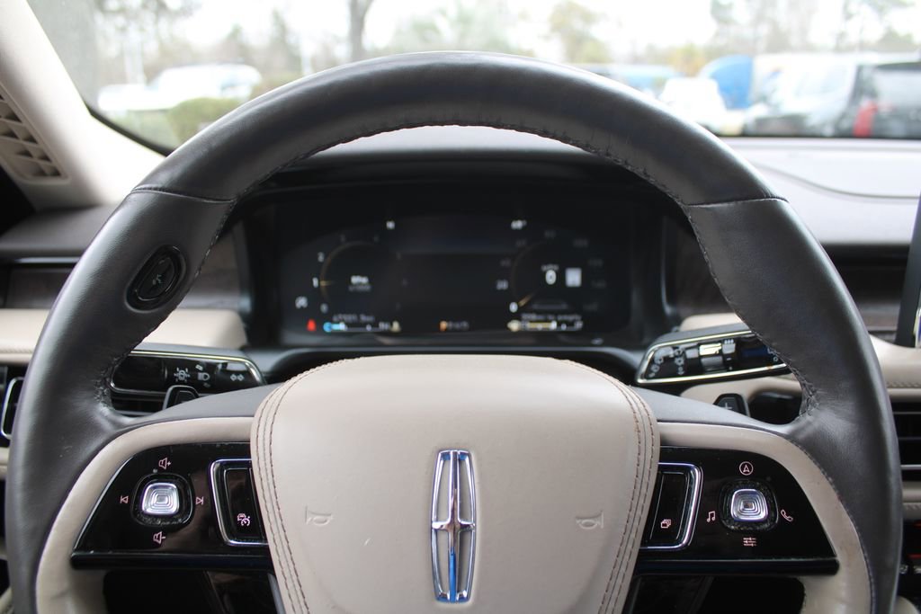 Used 2021 Lincoln Aviator Reserve w/ Equipment Group 201A image 32