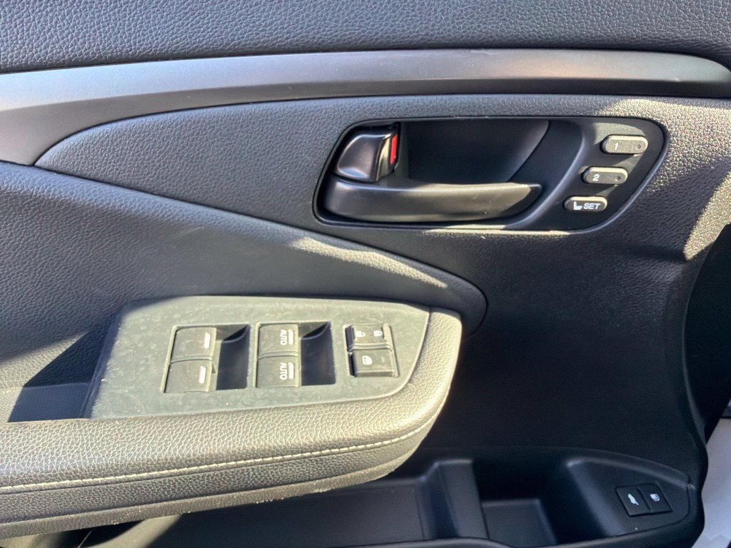 Used 2023 Honda Passport EX-L image 21