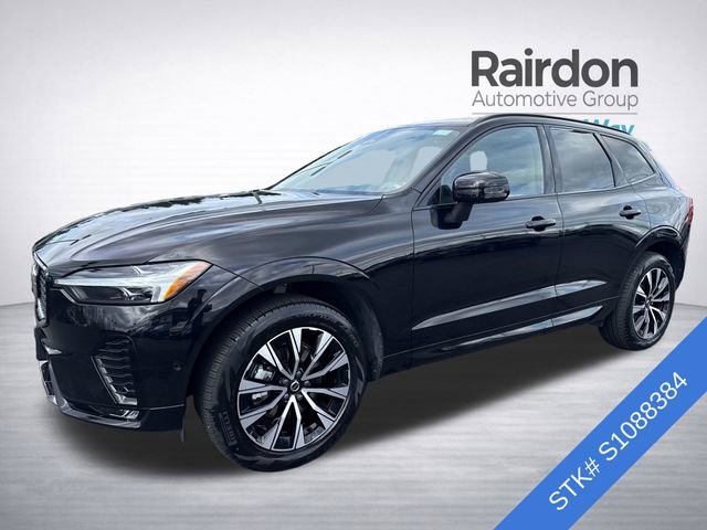 Used 2025 Volvo XC60 B5 Plus image 3