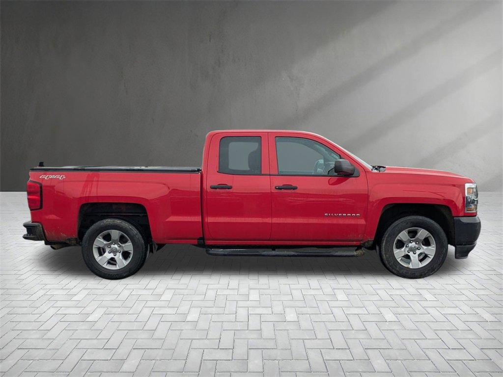 Used 2017 Chevrolet Silverado 1500 W/T image 10