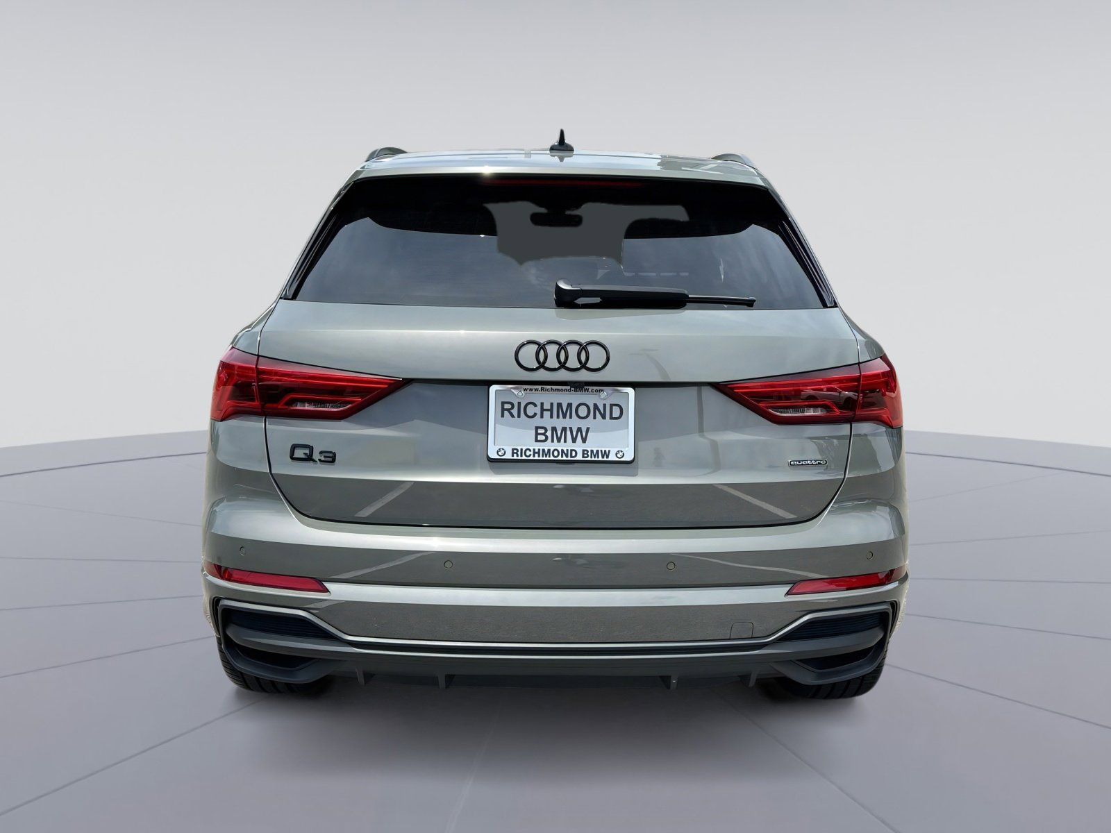 Used 2024 Audi Q3 2.0T Premium Plus AWD/4WD image 8
