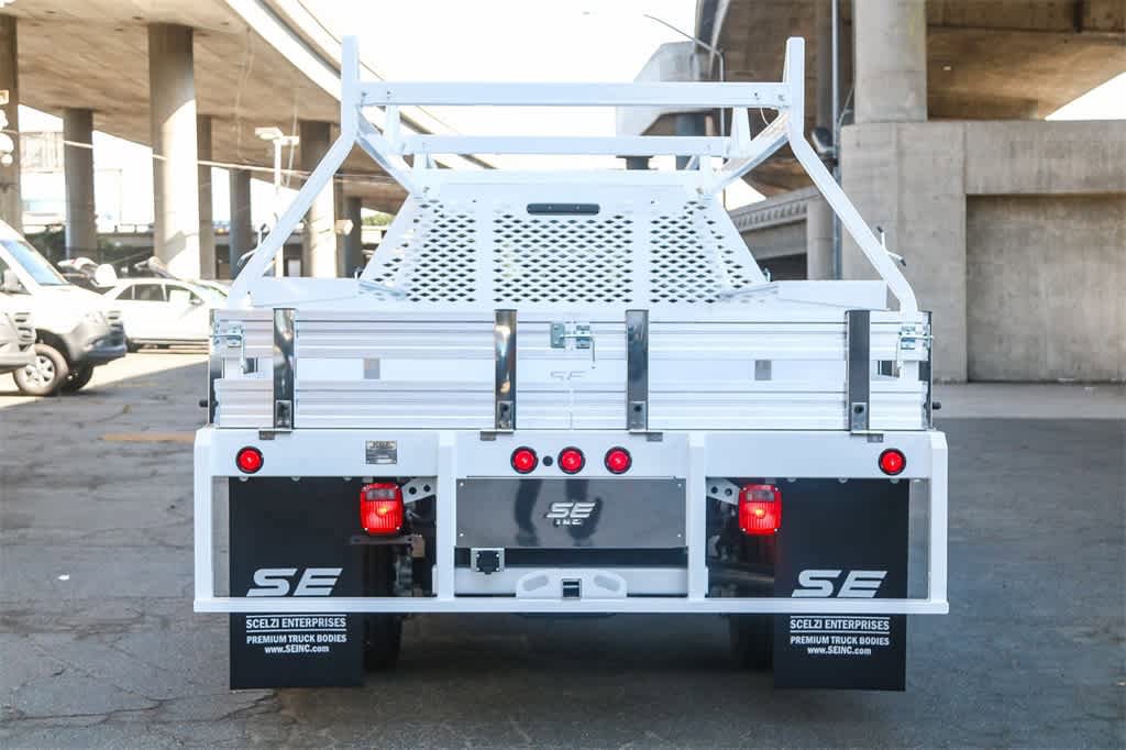 New 2026 Ford F450 XL w/ XL Chrome Package RWD image 9