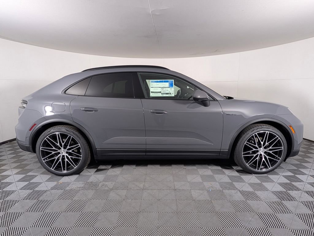 New 2026 Porsche Macan Electric image 9