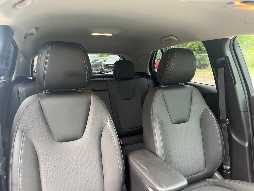 Used 2024 Buick Encore GX Preferred w/ Comfort Package AWD/4WD image 36
