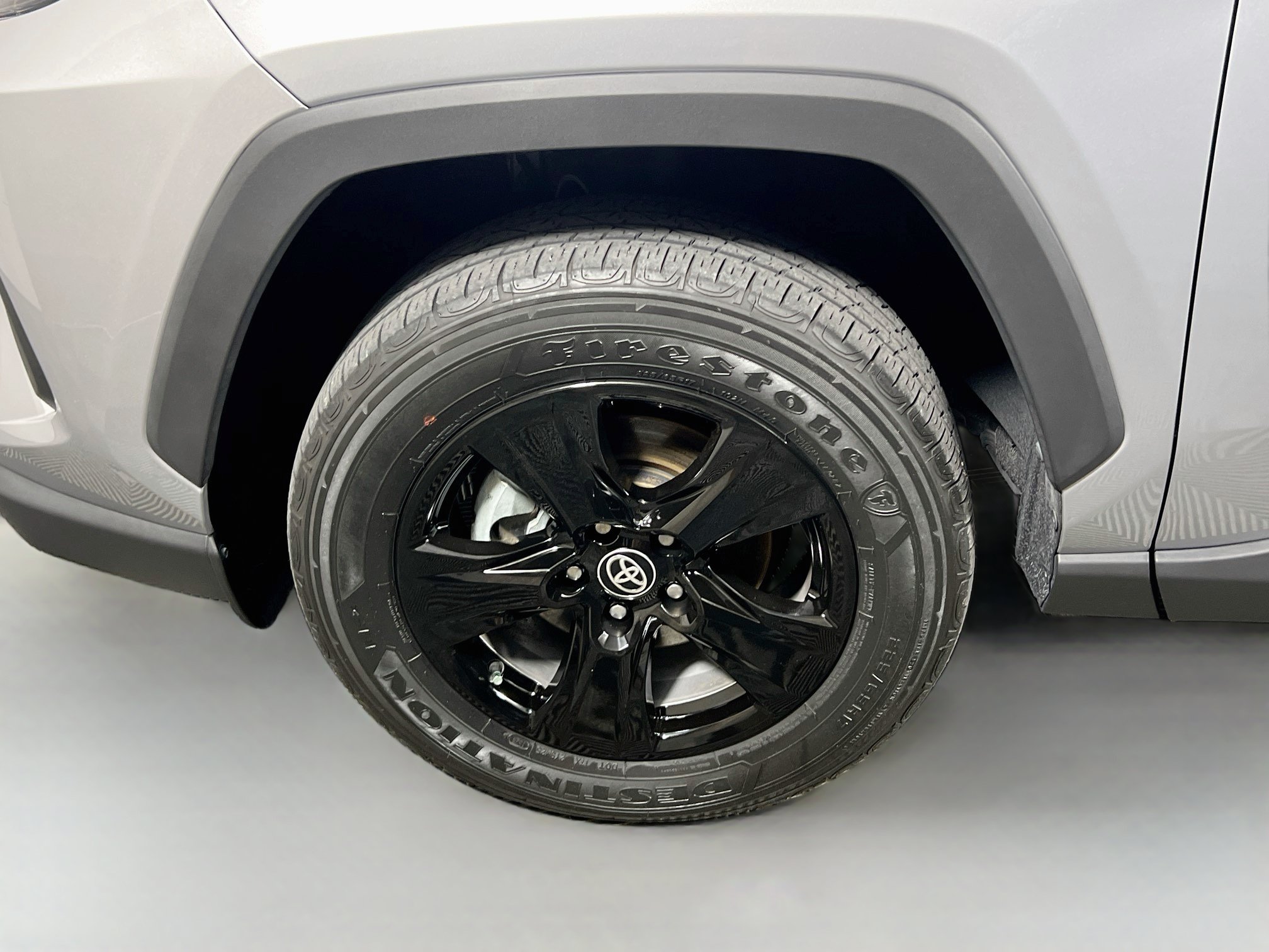 Used 2024 Toyota RAV4 XLE FWD image 13