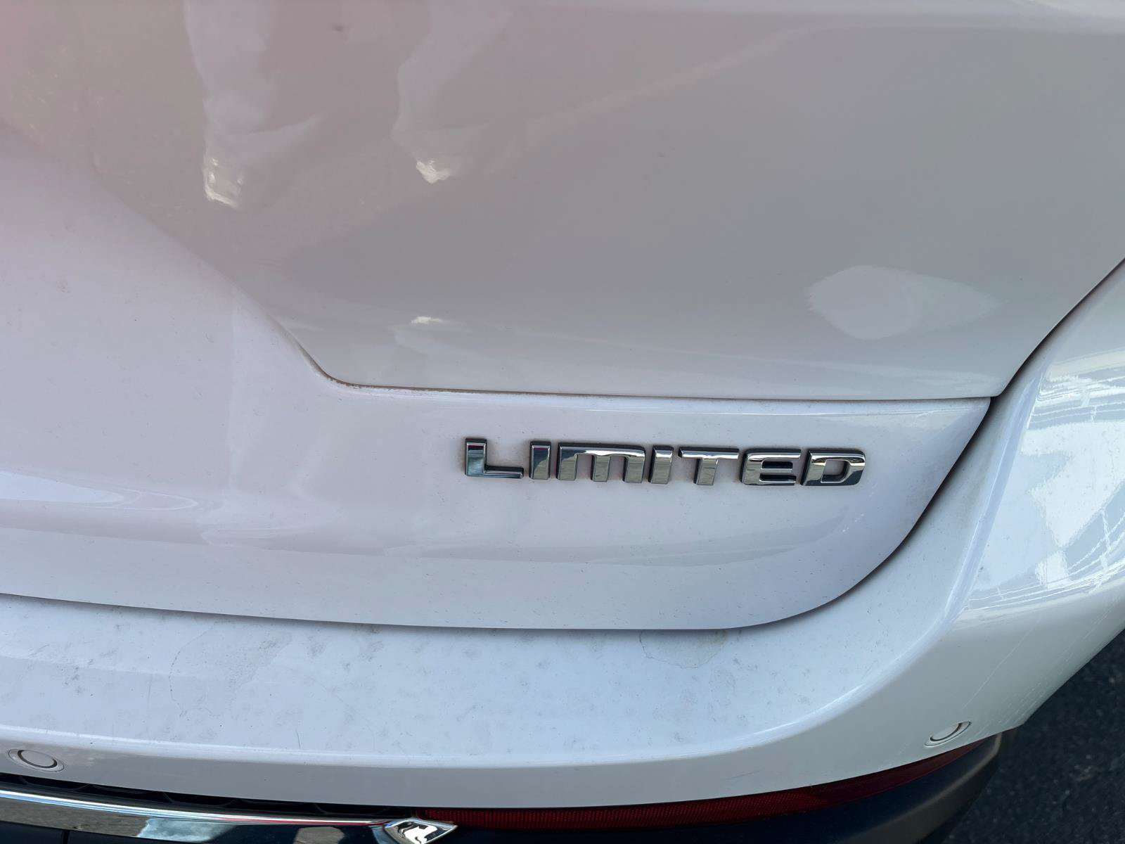 Used 2023 Jeep Grand Cherokee L Limited AWD/4WD image 9