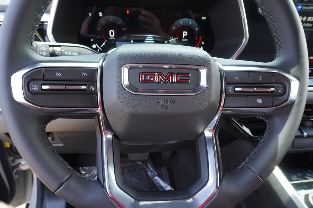 New 2026 GMC Canyon Elevation w/ Convenience Package RWD image 19