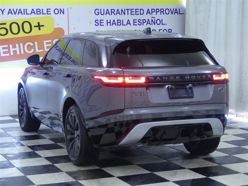 Used 2018 Land Rover Range Rover Velar R-Dynamic SE image 4