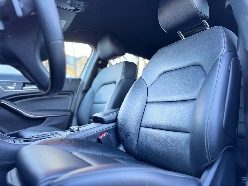 Used 2018 Mercedes-Benz GLA 250 4MATIC image 18