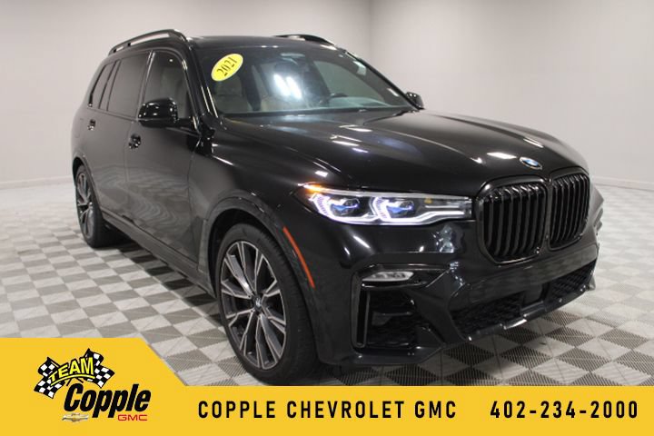 Used 2021 BMW X7 M50i w/ Dynamic Handling Package