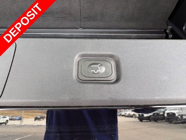 Used 2025 Ford Expedition Active image 51