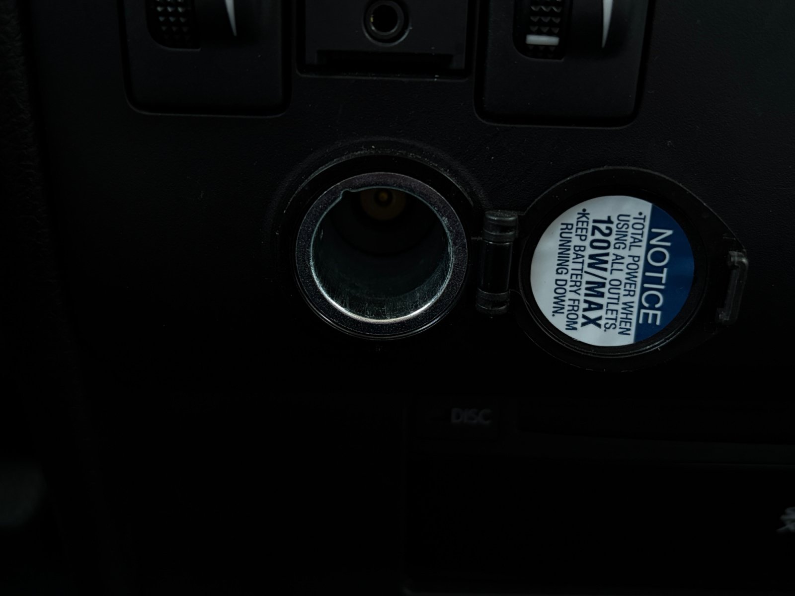 Used 2019 Toyota Sienna Limited Premium FWD image 21