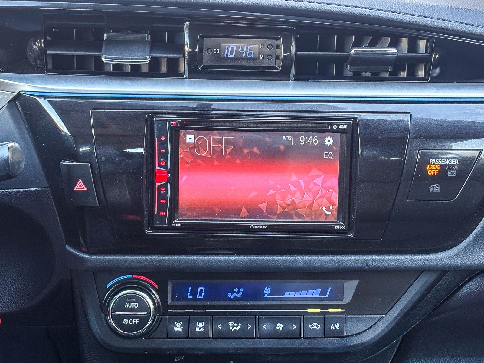 Used 2015 Toyota Corolla S w/ Protection Package FWD image 17