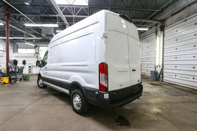 Used 2024 Ford Transit 250 148 High Roof AWD image 7