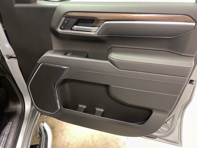 Used 2026 Chevrolet Silverado 1500 LT RWD image 28