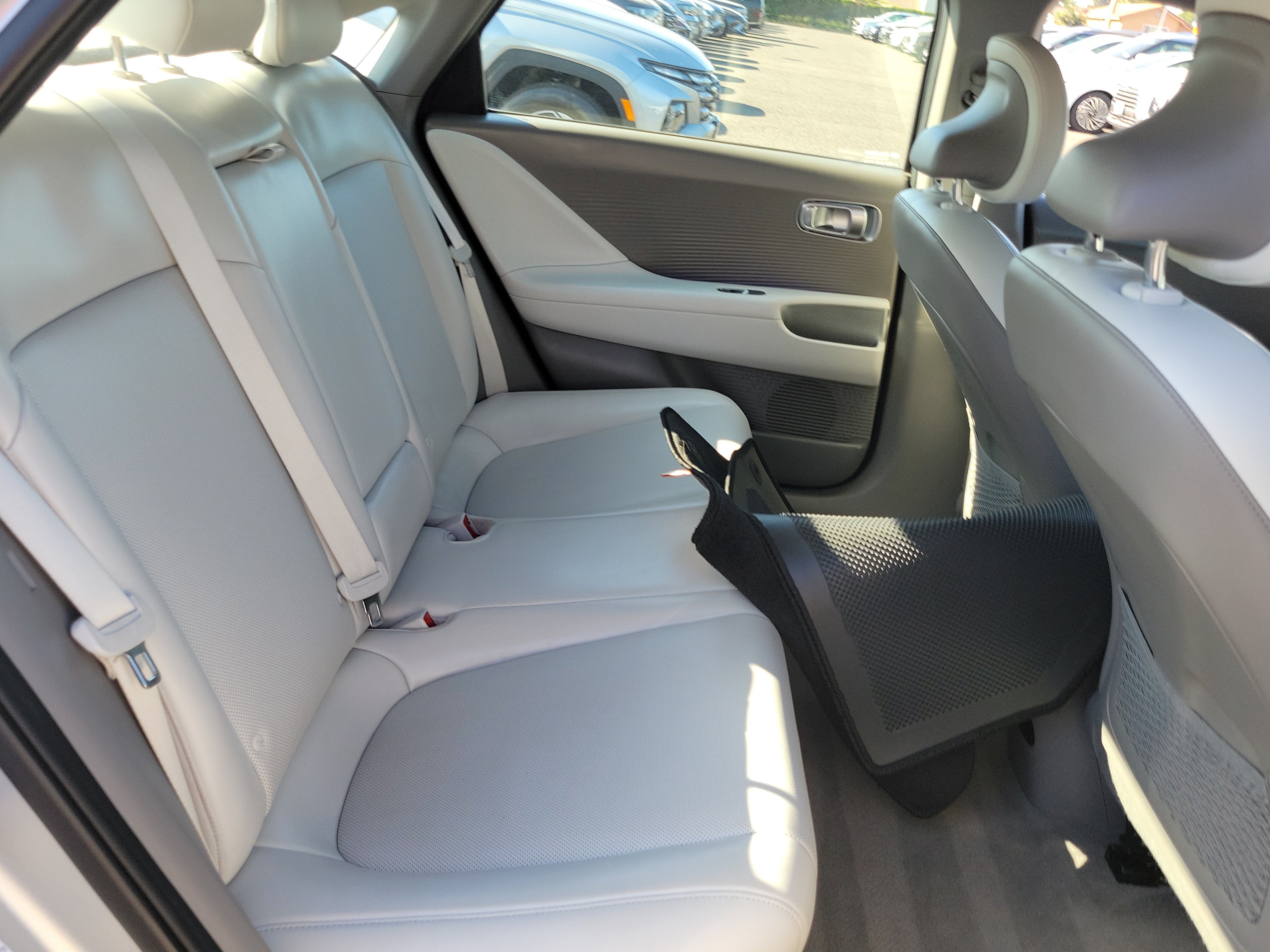 Certified 2023 Hyundai Ioniq 6 SEL RWD image 23